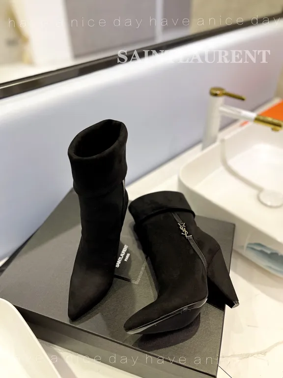 Saint Laurent Shoe 